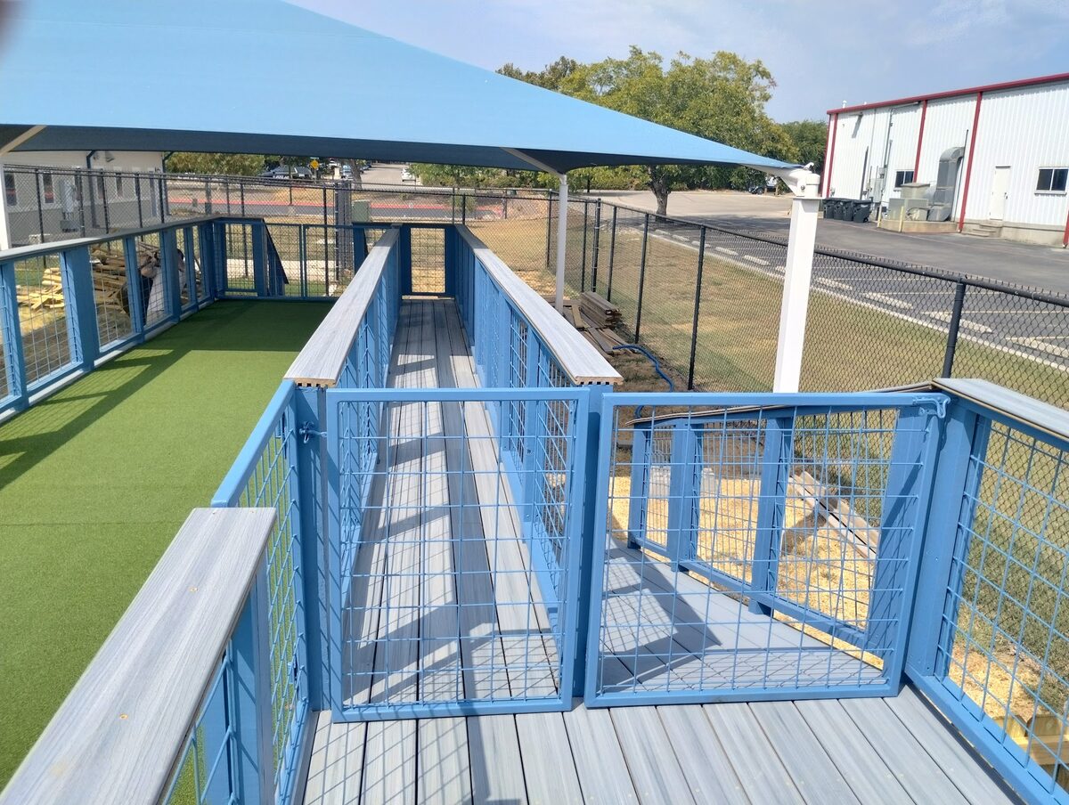 ZDH Construction pool deck and access ramp build